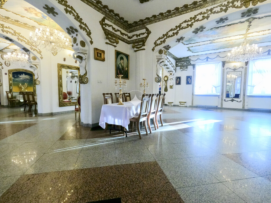 Pałac Ostrowiec zdjęcie 2