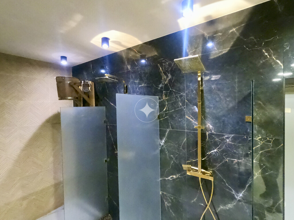 Pałac Tarnowskich — pełny opis nieruchomości zdjęcie 20